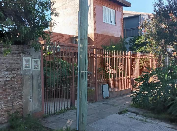 Casa · 200m² · 4 Ambientes