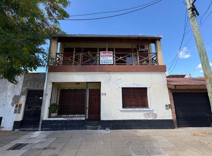 Casa · 100m² · 5 Ambientes