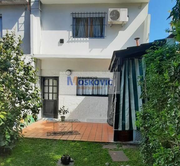Casa · 100m² · 4 Ambientes · 1 Cochera