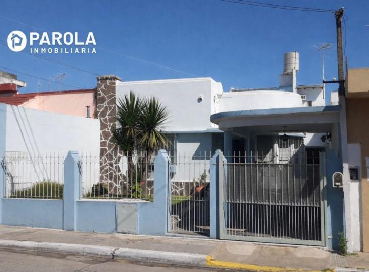 Casa · 150m² · 5 Ambientes · 1 Cochera