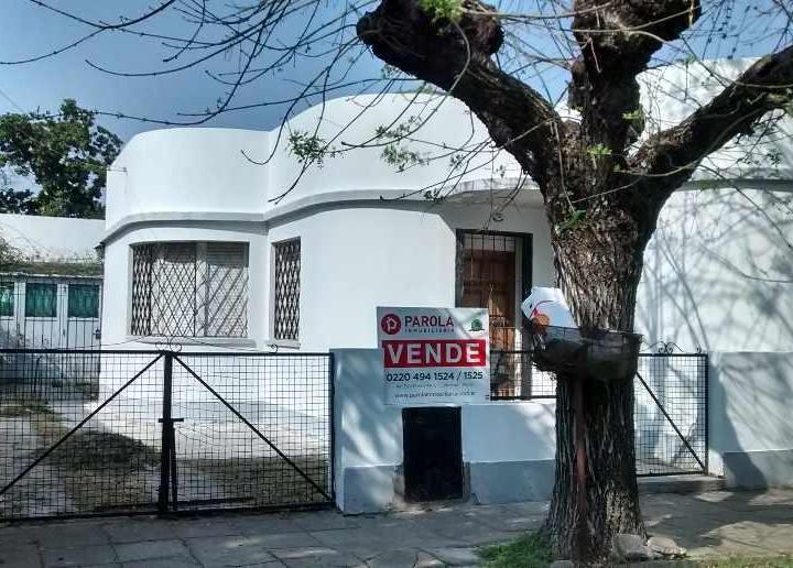 Casa · 103m² · 3 Ambientes · 1 Cochera