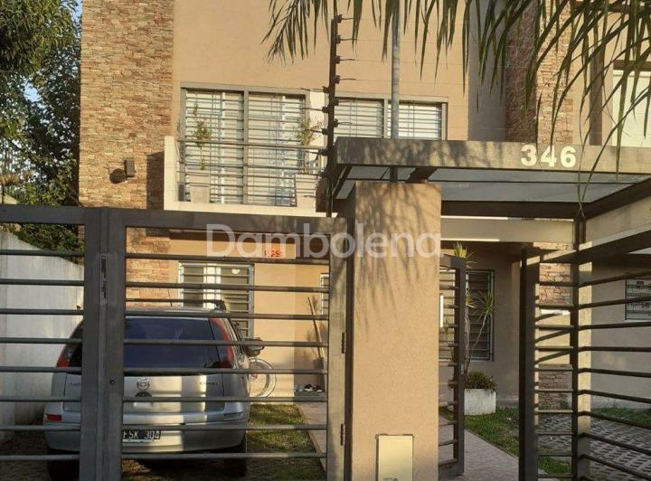 Casa · 100m² · 3 Ambientes · 1 Cochera