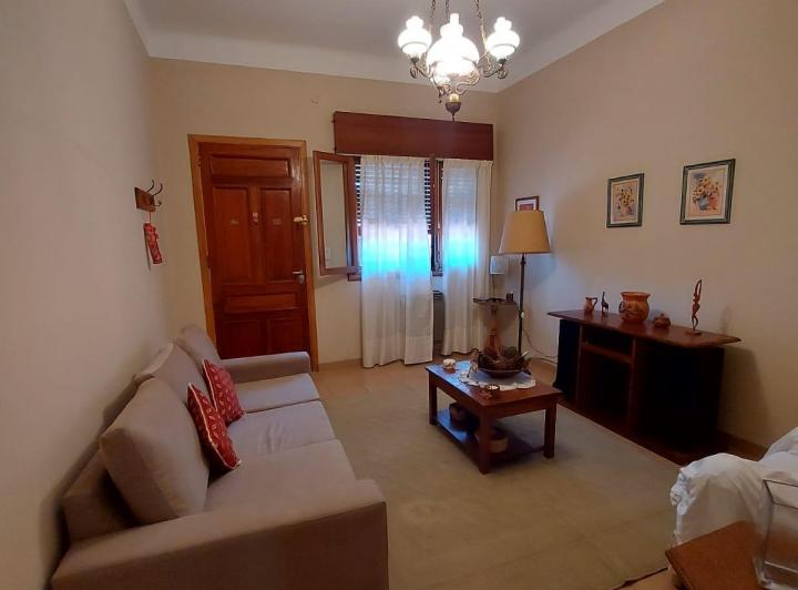 Casa · 150m² · 4 Ambientes · 2 Cocheras