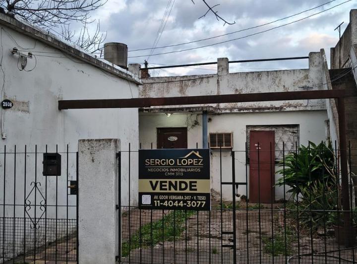 Casa · 220m² · 3 Ambientes · 2 Cocheras