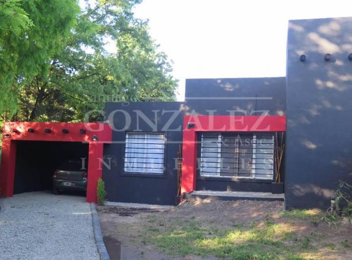 Casa · 140m² · 5 Ambientes · 2 Cocheras