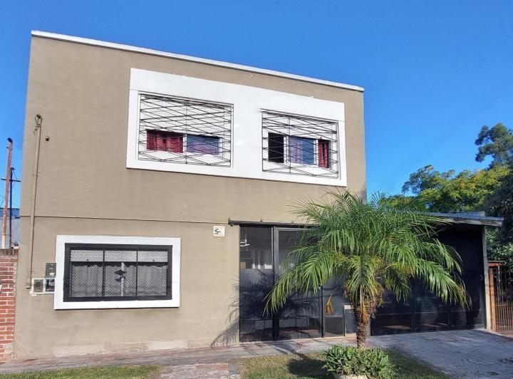 Casa · 160m² · 5 Ambientes