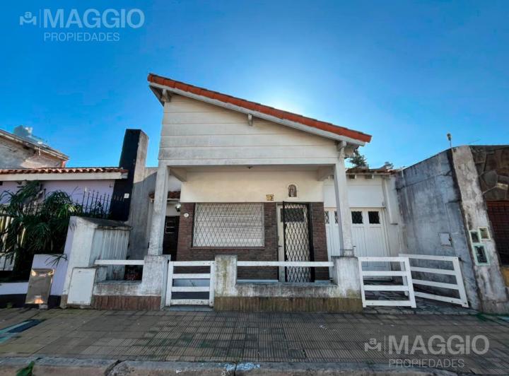 Casa · 113m² · 3 Ambientes · 1 Cochera