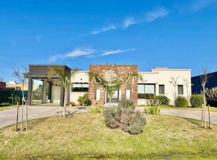 Casa · 173m² · 5 Ambientes