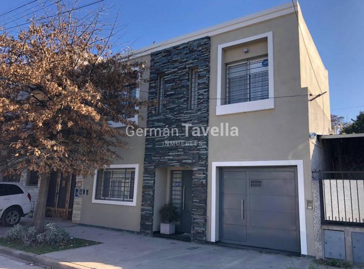Casa · 150m² · 4 Ambientes · 1 Cochera