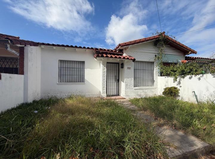Casa · 70m² · 3 Ambientes · 1 Cochera