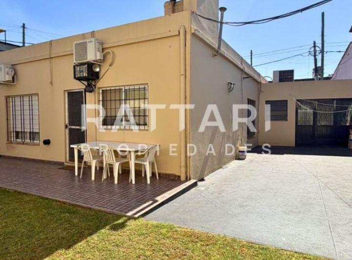 Casa · 120m² · 3 Ambientes · 1 Cochera