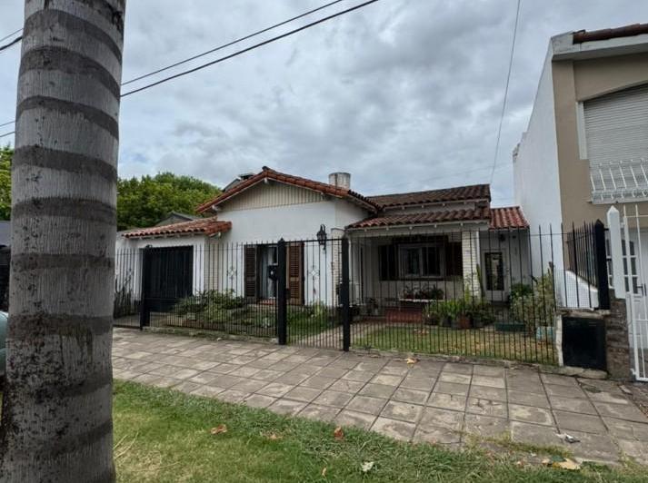 Casa · 120m² · 4 Ambientes