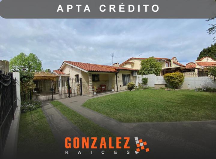 Casa · 130m² · 3 Ambientes · 2 Cocheras