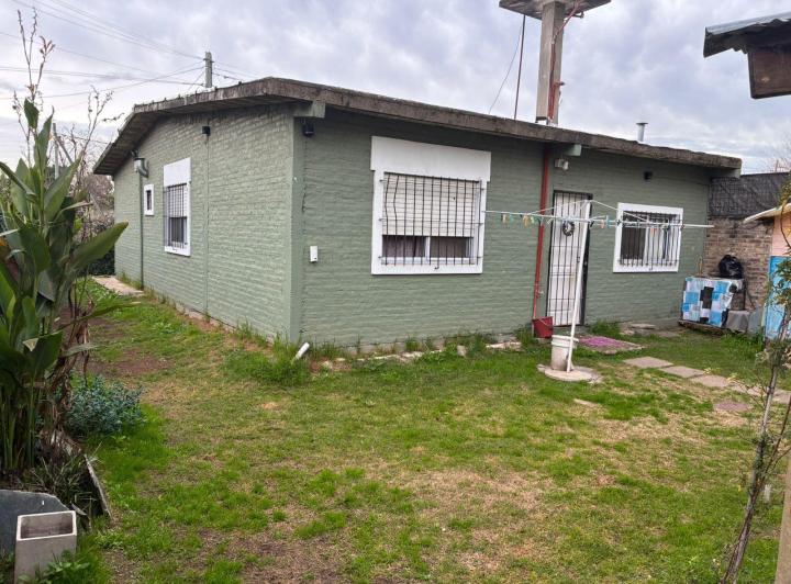 Casa · 90m² · 3 Dormitorios · 1 Cochera