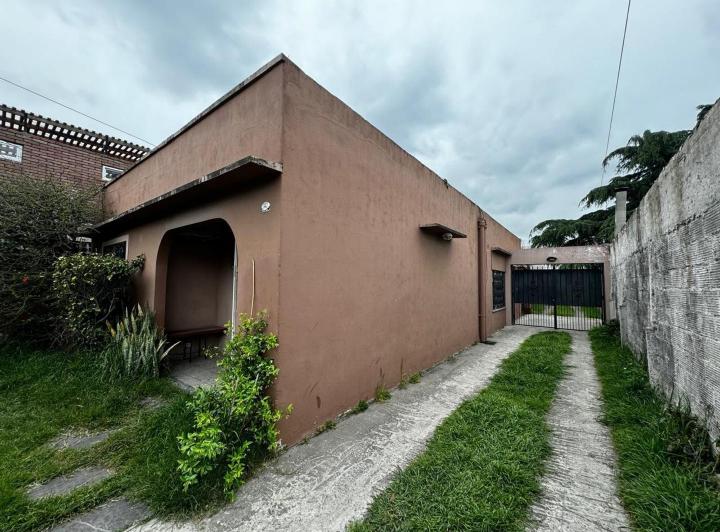Casa · 149m² · 3 Ambientes · 5 Cocheras