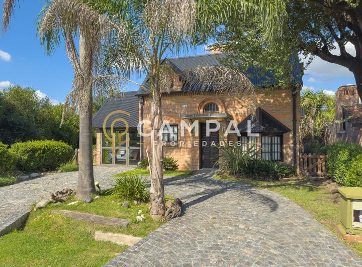 Casa · 90m² · 3 Ambientes · 1 Cochera