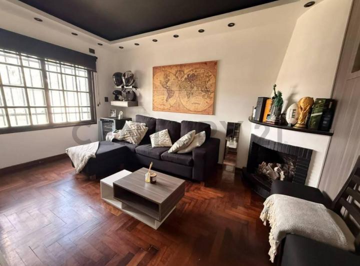 Casa · 104m² · 3 Ambientes · 1 Cochera