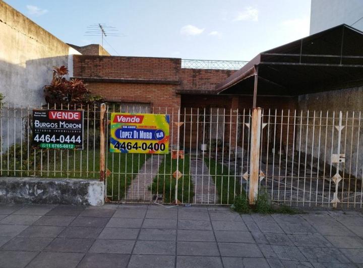 Casa · 150m² · 4 Ambientes · 2 Cocheras