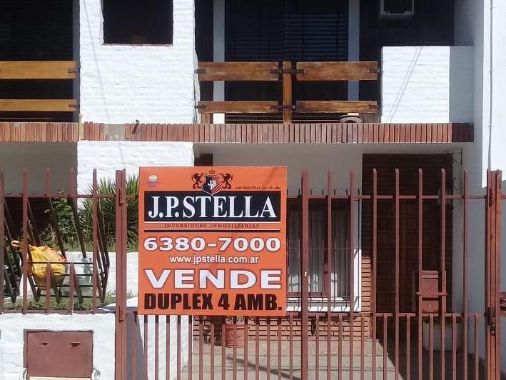Casa · 100m² · 4 Ambientes · 1 Cochera