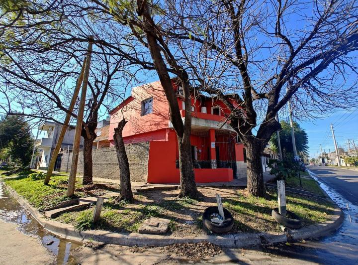 Casa · 154m² · 3 Ambientes · 1 Cochera