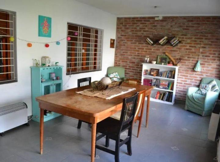 Casa · 175m² · 5 Ambientes · 1 Cochera