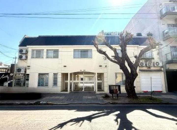 Casa · 60m² · 3 Ambientes · 1 Cochera