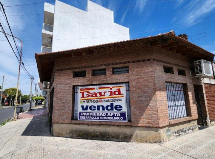 Casa · 201m² · 2 Ambientes