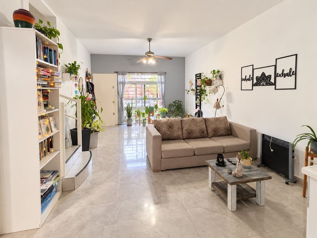 VENTA CASA 3 AMB CON PATIO Y PARRILLA GERLI
