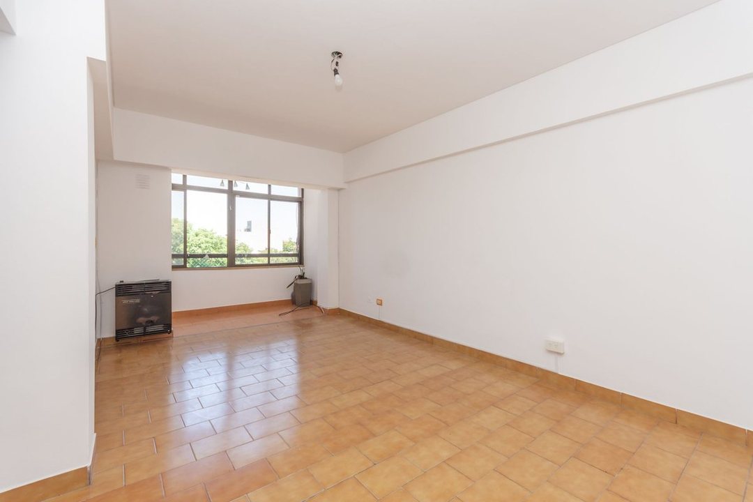 Venta dpto 3 Amb Avellaneda centro con Cochera