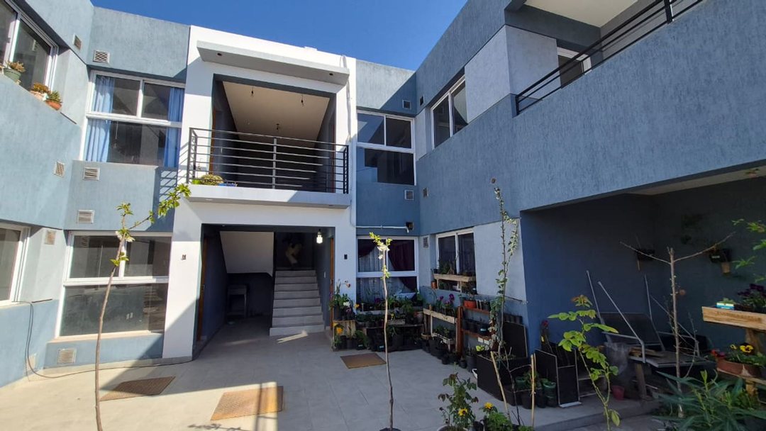 DEPARTAMENTO DE 2 HABITACIONES, TERRAZA Y COCHERA