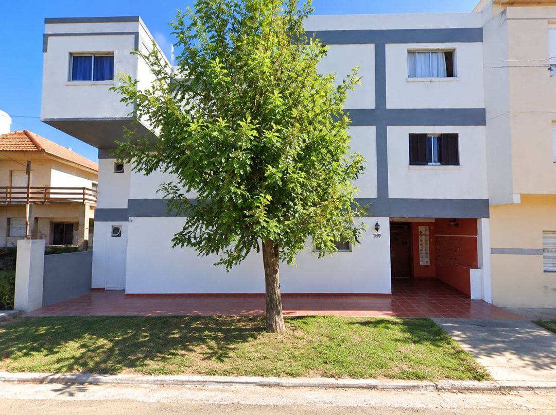 DEPARTAMENTO PH EN VENTA 2 AMBIENTES COSTA AZUL