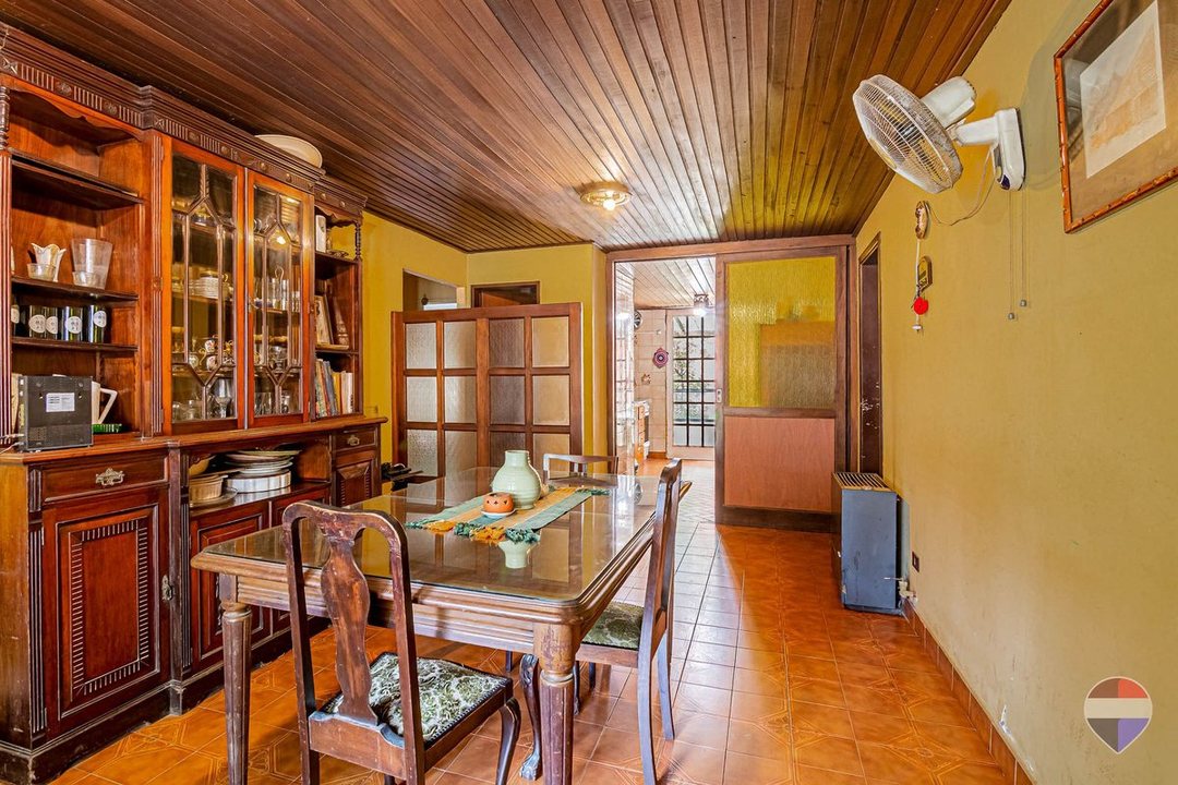 CASA EN VENTA EN CITY BELL LA PLATA