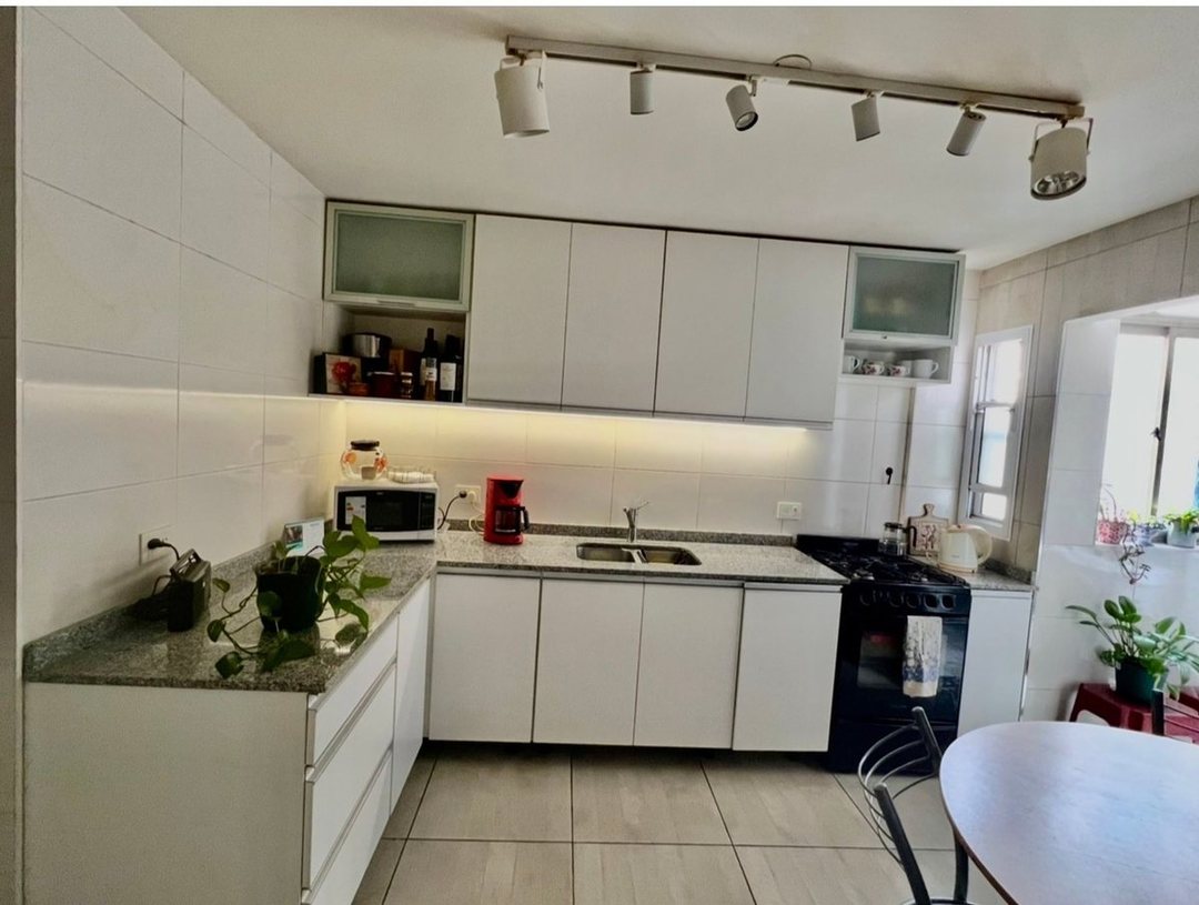 VENTA DEPTO 4 AMBIENTES CON DEPENDENCIA