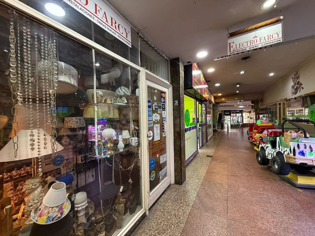 Venta Local Galeria Paris Caballito!