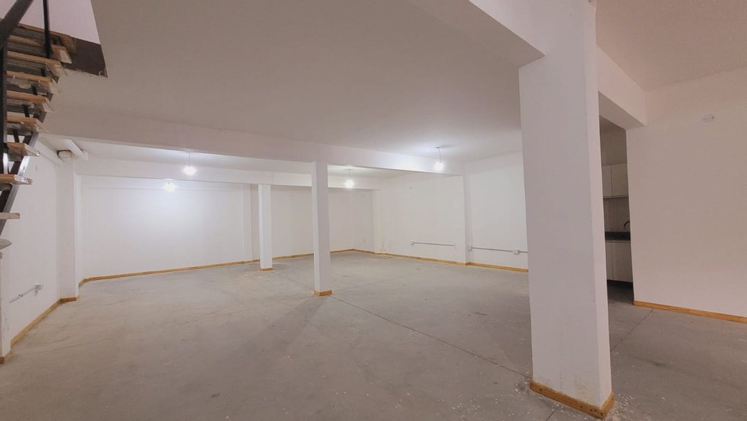 VENTA LOCAL COMERCIAL 174m2  Barrio Belgrano
