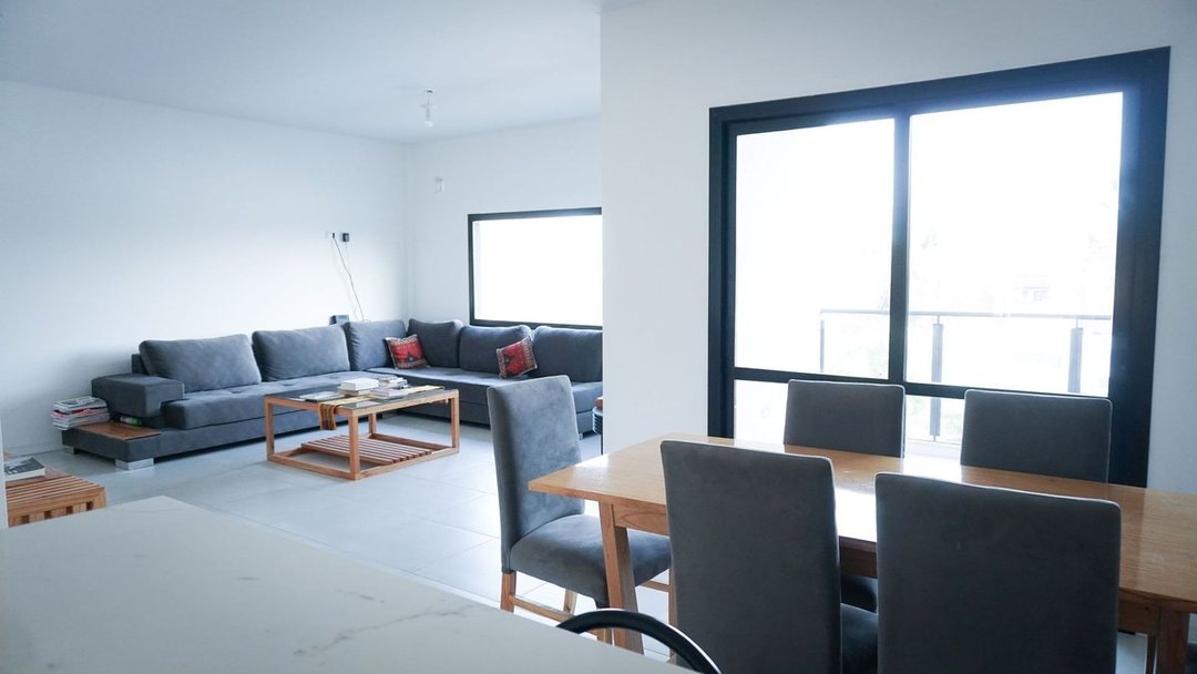 VENDE DEPARTAMENTO-JARDINES DEL REY. APTO CREDITO