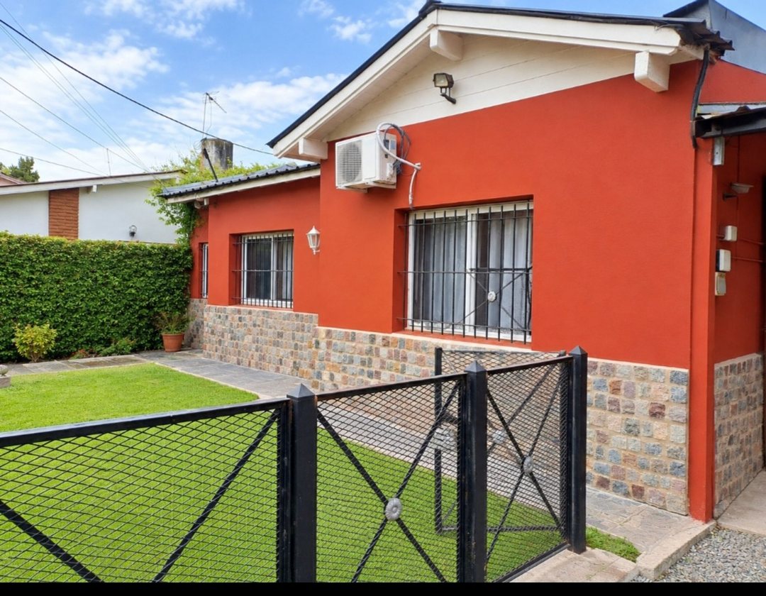 VTA CASA QUINTA "OPORTUNIDAD" FCO.ALVAREZ, MORENO
