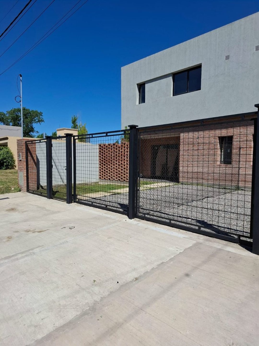 Venta duplex 3 dormitorios Tierra Nueva Fisherton