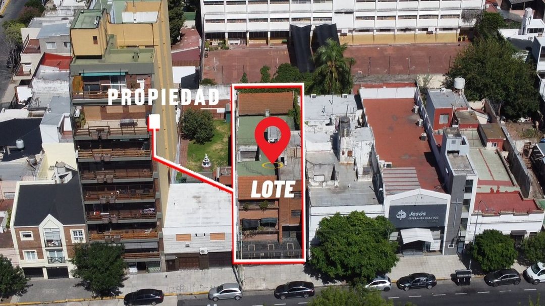 VENTA LOTE SOBRE AVENIDA CARABOBO FLORES