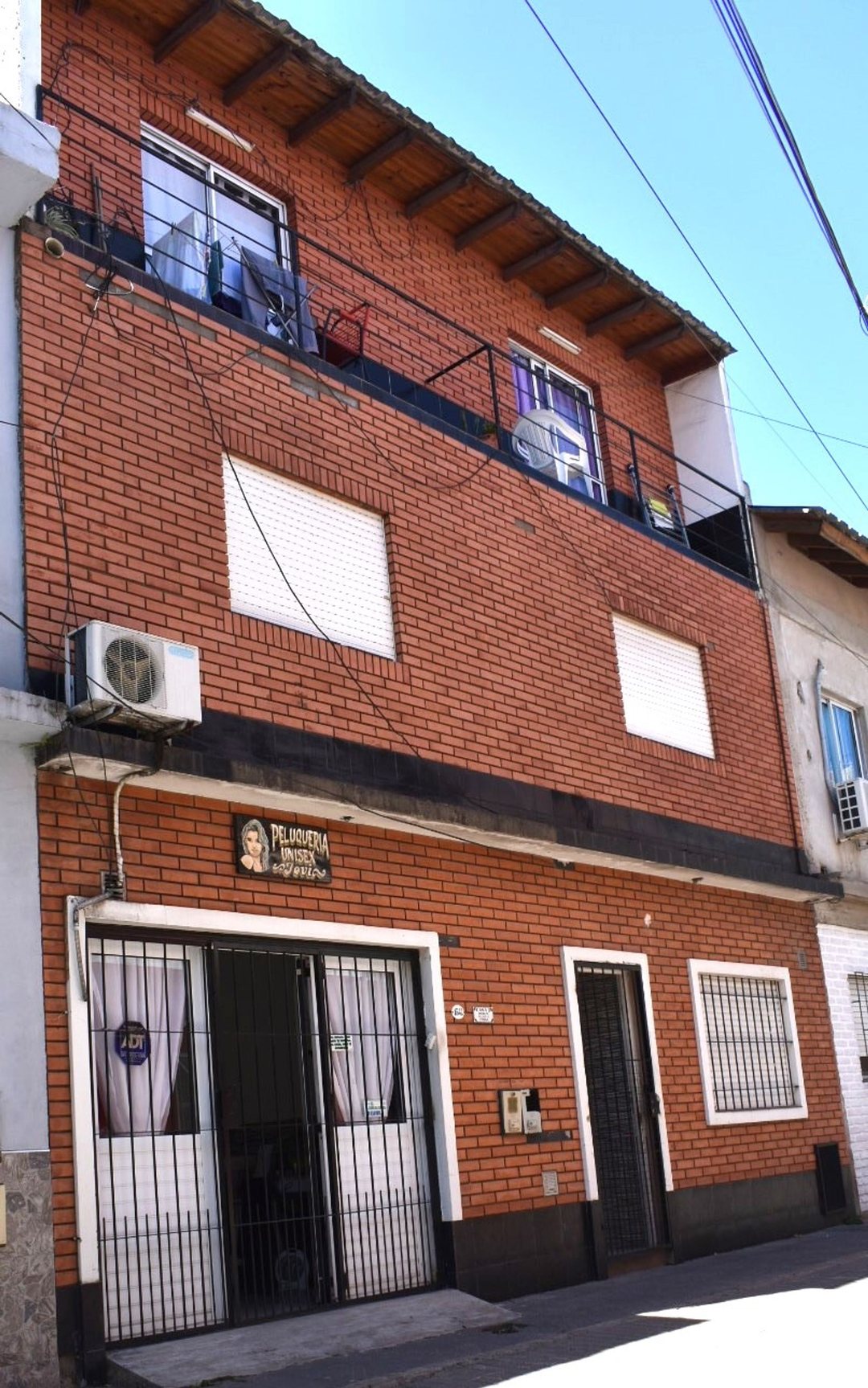 VENTA CASA CON 11 DEPARTAMENTOS, Nueva Pompeya
