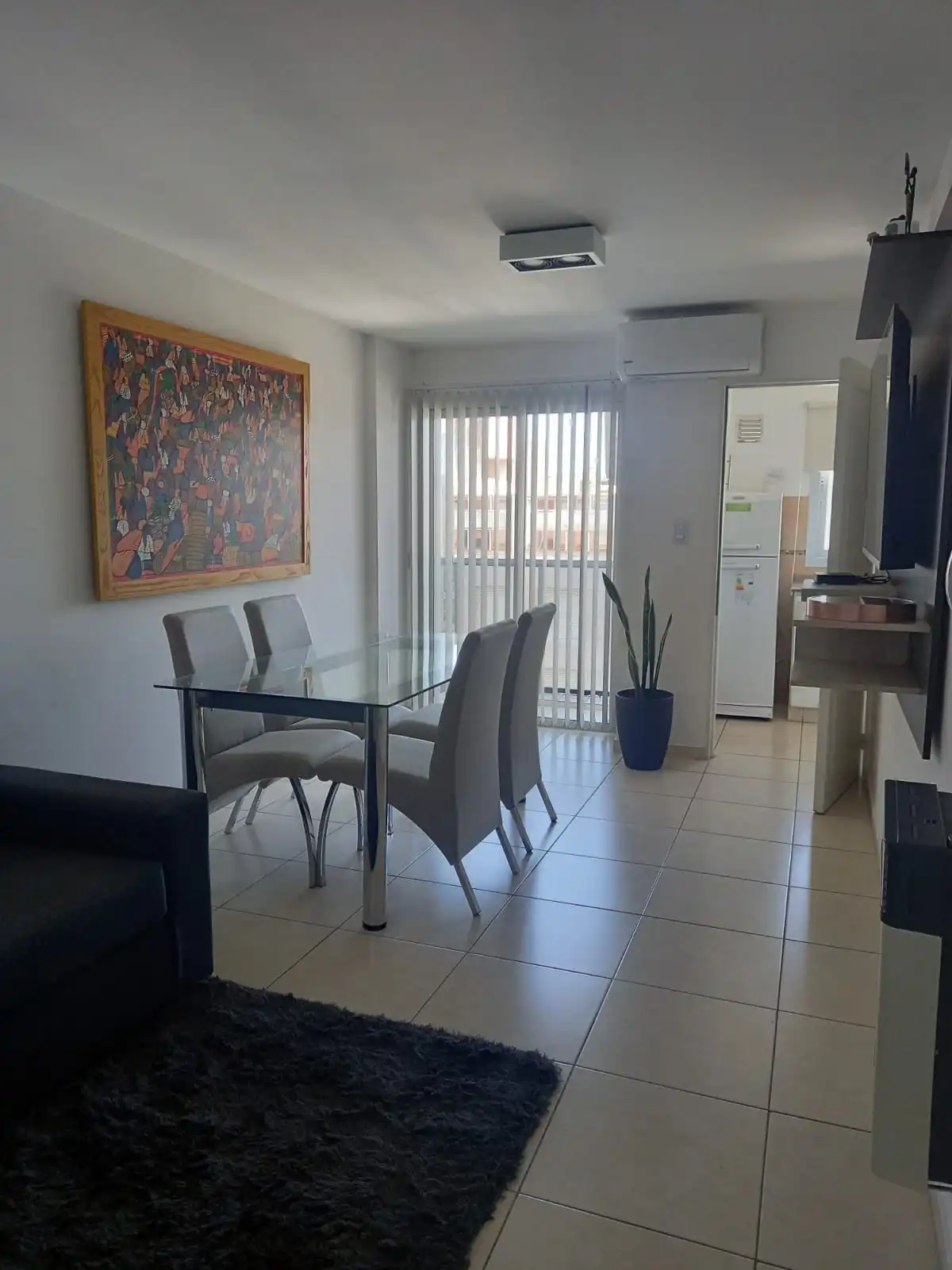 Departamento 1 dormitorio - Amoblado - Emilio Olmos al 400 - B° Centro