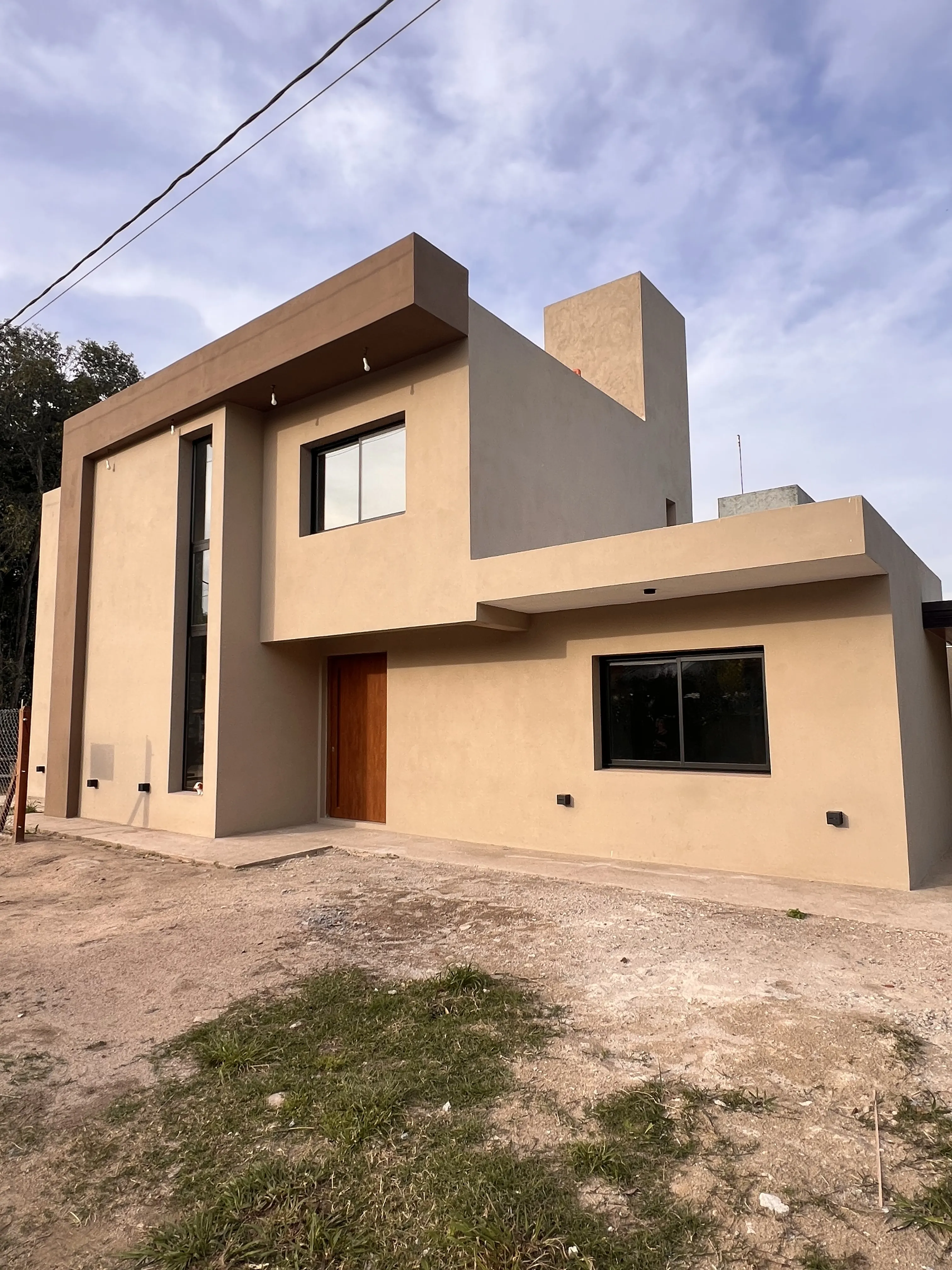 VENDO CASA A ESTRENAR