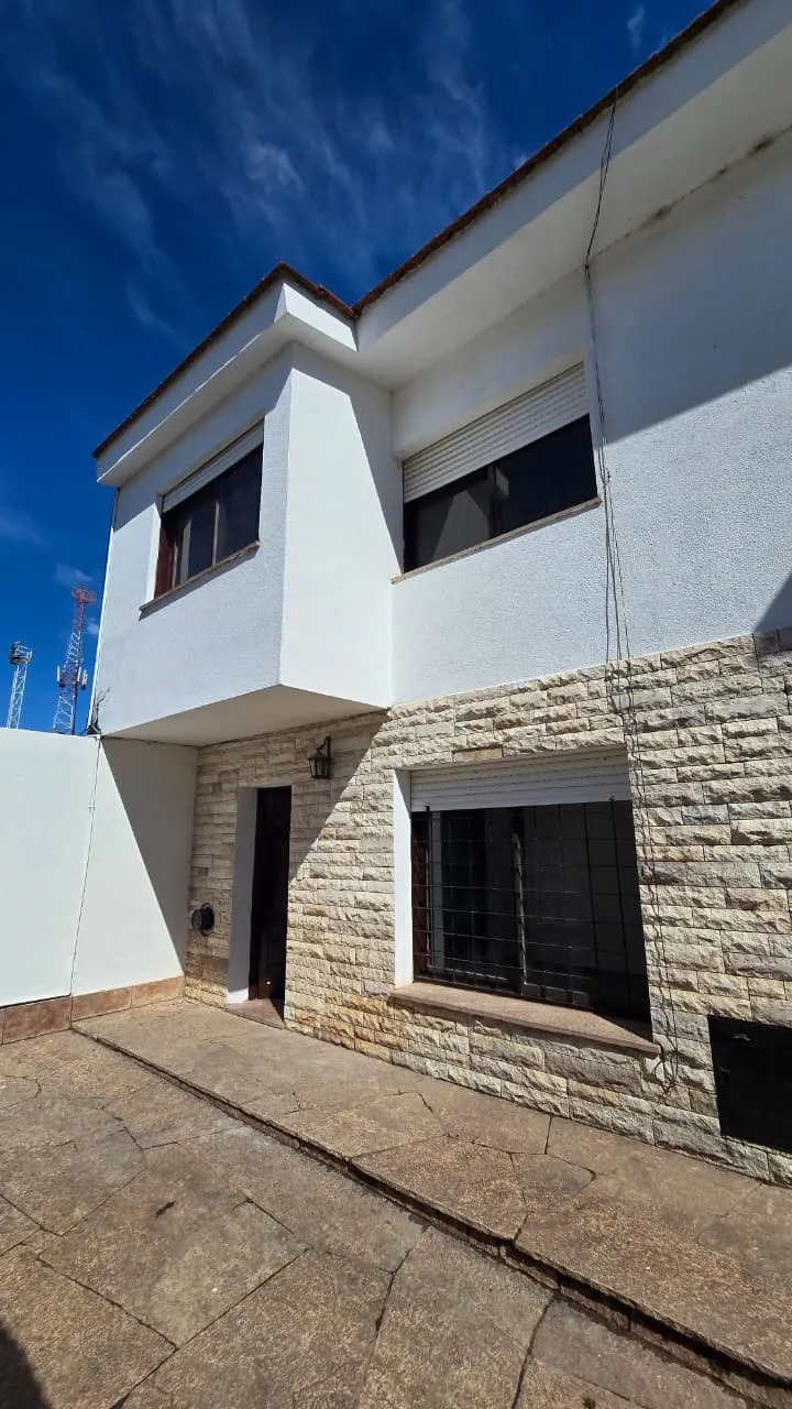 Alquiler Duplex en Housing Alto Alberdi