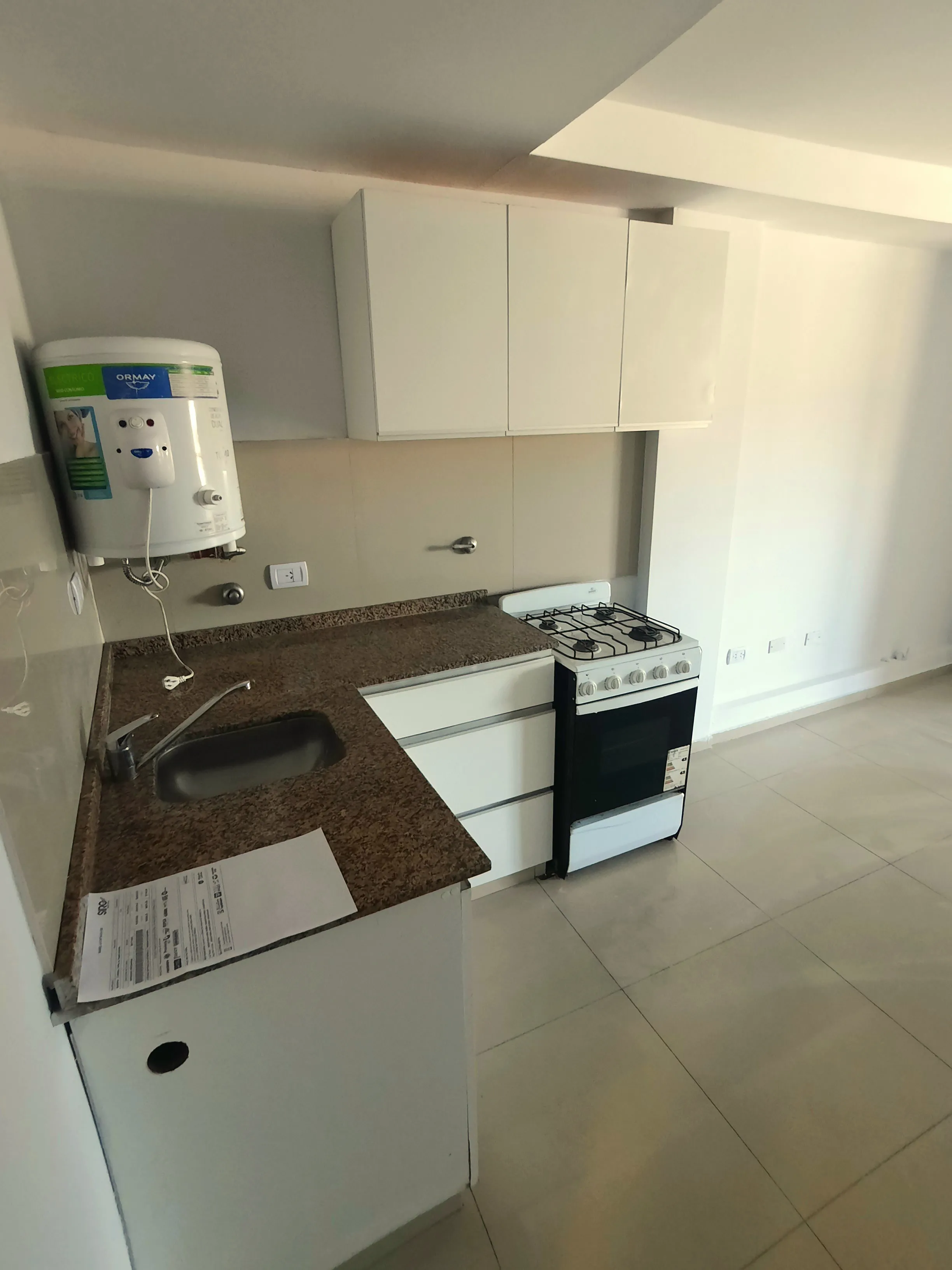 Isabel la Católica 852 ALTA CÓRDOBA 1 dor c/Balcón 2do piso fte a mts. Plaza