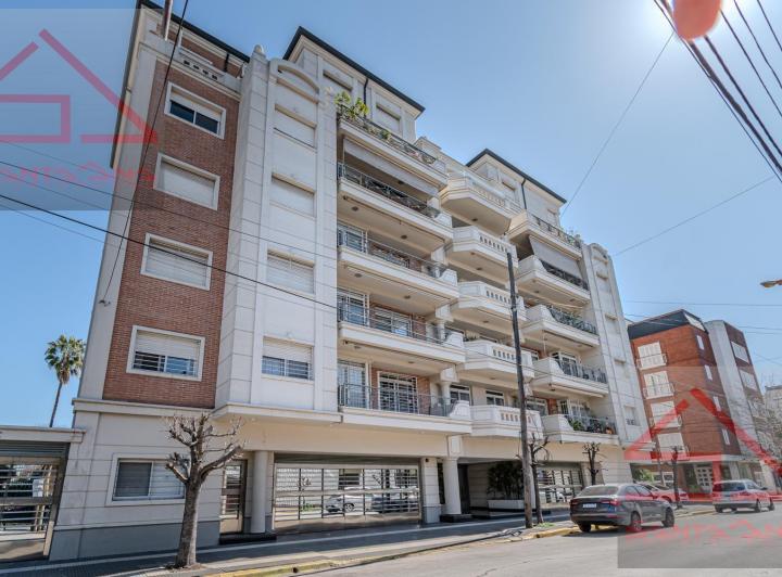 Departamento · 145m² · 4 Ambientes · 2 Cocheras