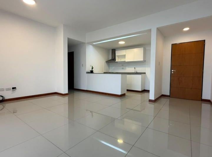 Departamento · 90m² · 3 Ambientes · 1 Cochera