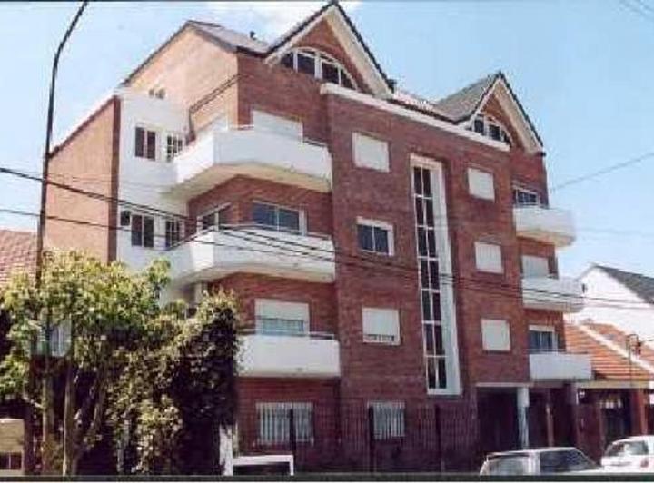 Departamento · 76m² · 3 Ambientes · 1 Cochera