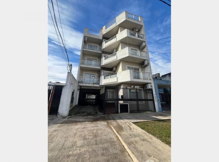 Departamento · 37m² · 2 Ambientes · 1 Cochera