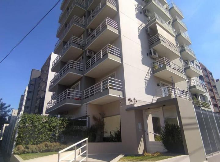 Departamento · 83m² · 5 Ambientes · 2 Cocheras