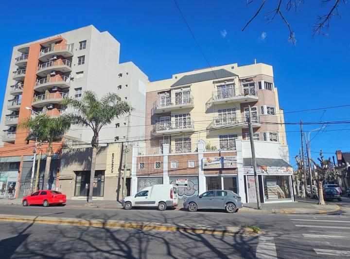 Departamento · 58m² · 3 Ambientes · 1 Cochera